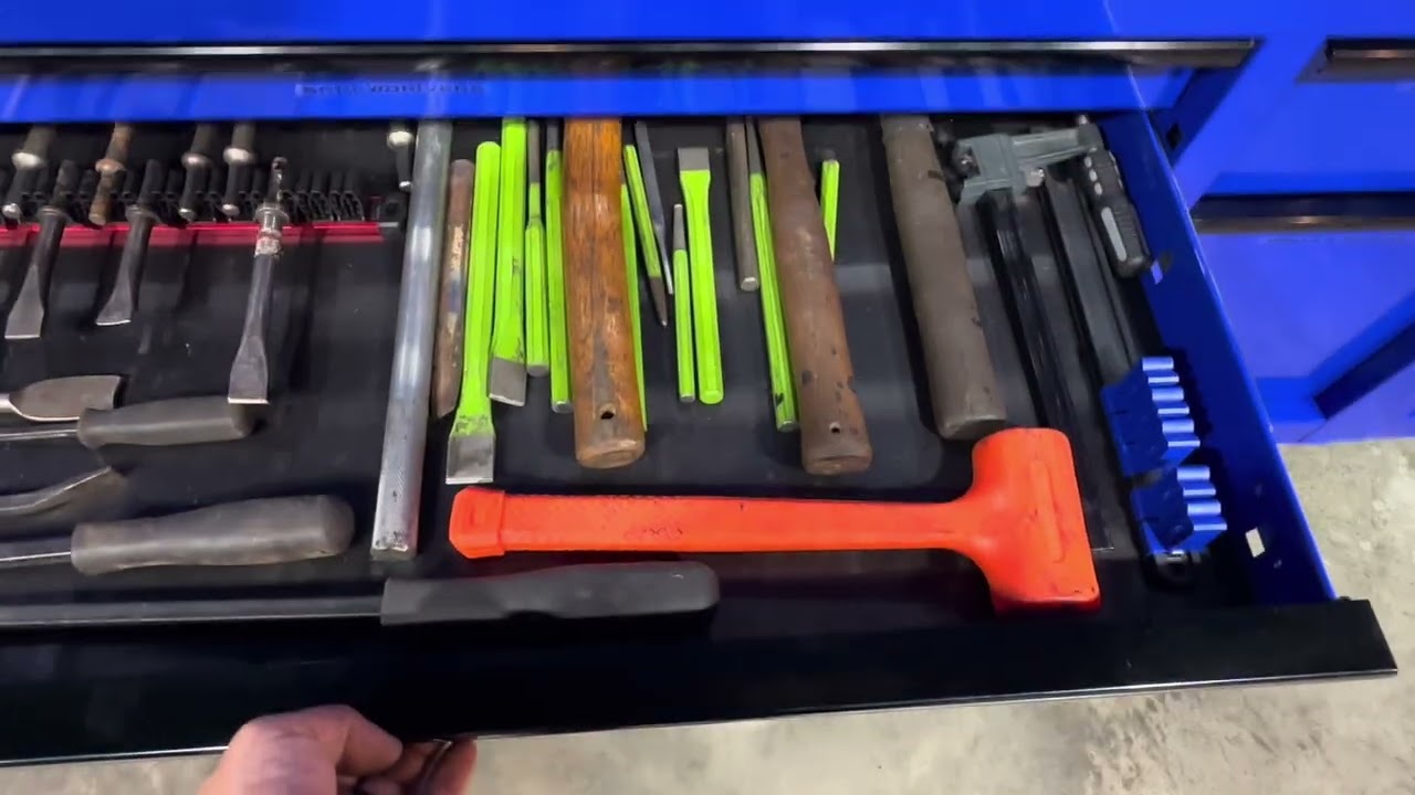 Экскурсия по мастерской US GENERAL Toolbox.