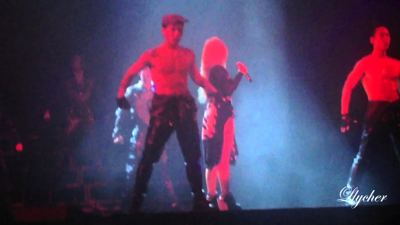 [Fancam] 140823 2NE1 AON Live In Bangkok - GZB + 멘붕 MTBD (CL Solo)