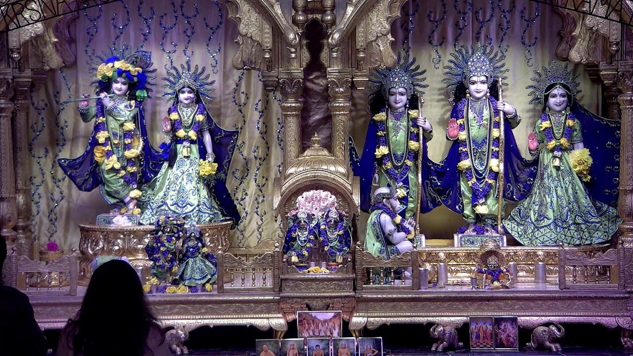 Bhaktivedanta Manor | Darshan