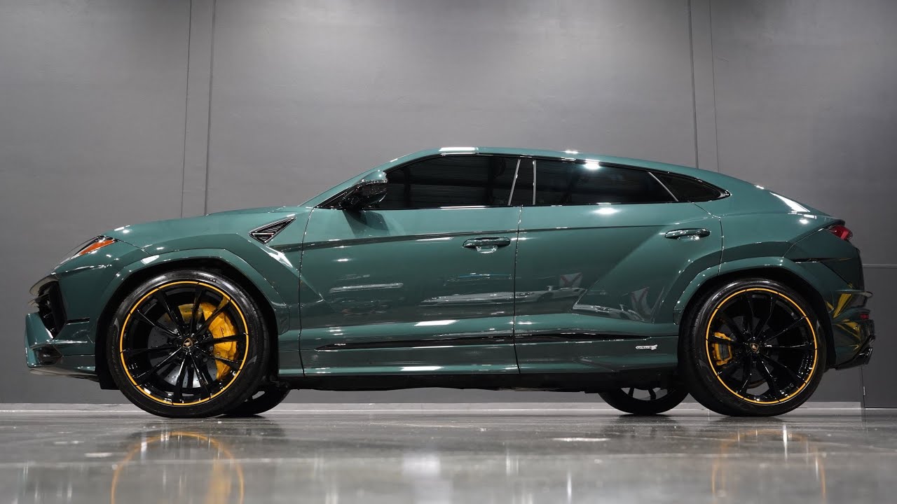 2023 LAMBORGHINI URUS S VERDE LARES 1 OWNER 8K PPF FREE ENCLOSED DELIVERY FOR SALE R3MOTORCARS.COM