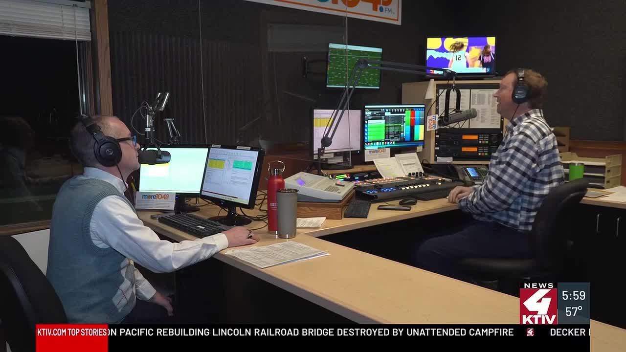 Spencer man returns home, and to his radio show, after being stranded in Mexico