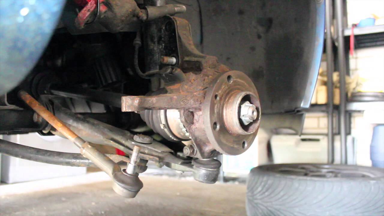 How to replace O/S (driver's side) driveshaft on a Renault Clio Mk2 98-05 (Full Hub Removal)