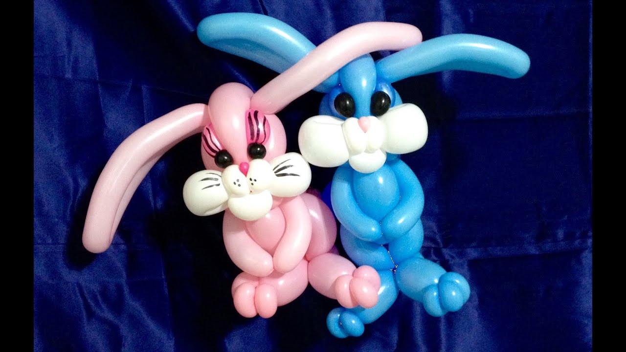 Adorable Easter Bunnies Balloon Twisting