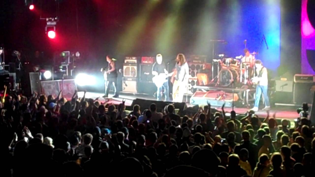 PJ20 - Temple Of The Dog - Stardog Champion / Say Hello 2 Heaven - Alpine Valley - 09/03/11