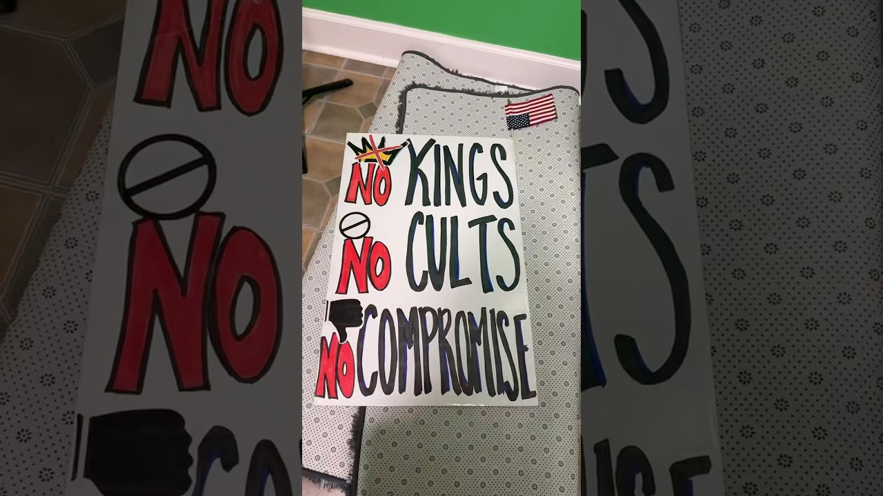 The No Kings protest signs you HAVE to see! 😍🔥