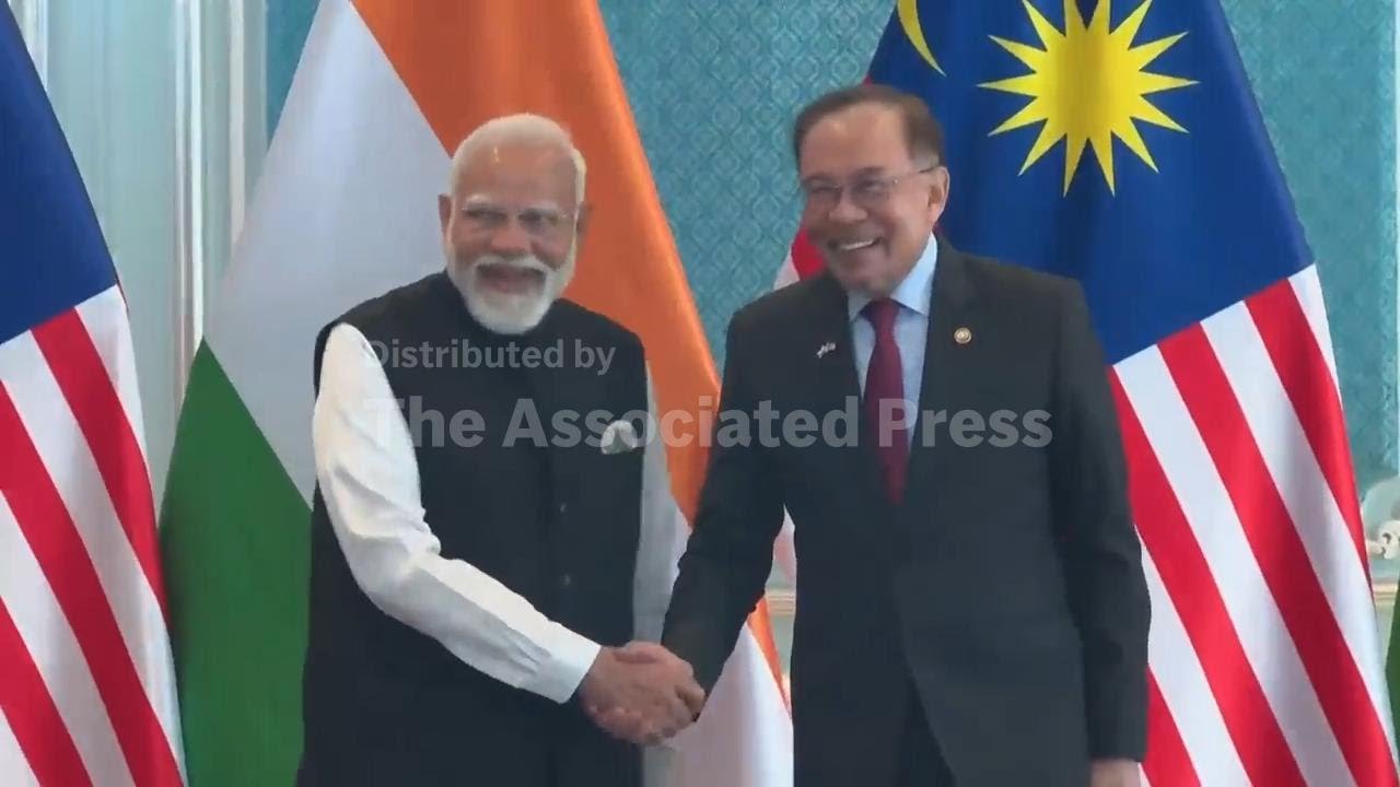 Malaysian and Indian prime ministers meet in Putrajaya