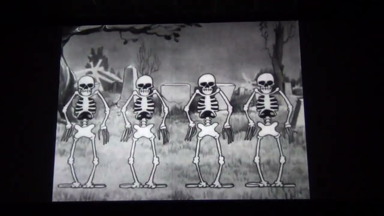 Danse macabre par Les Squelettes