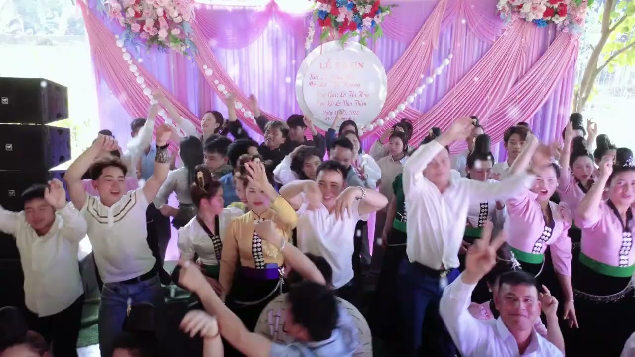 NHẠC SÀN CỰC MẠNH NHẢY CỰC CUỐN TẠI LỄ TẠ ƠN ÔNG BÀ LÒ THIÊN LÒ HOA TẠI BẢN PÁ VẠT MƯỜNG LUÂN