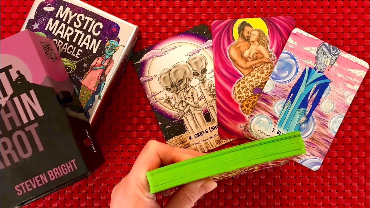 РАСПАКОВКА ПОСЫЛКИ📦: шикарный Марсианский Оракул 👽 и силуэтное Spirit Within Tarot Дух Внутри Таро