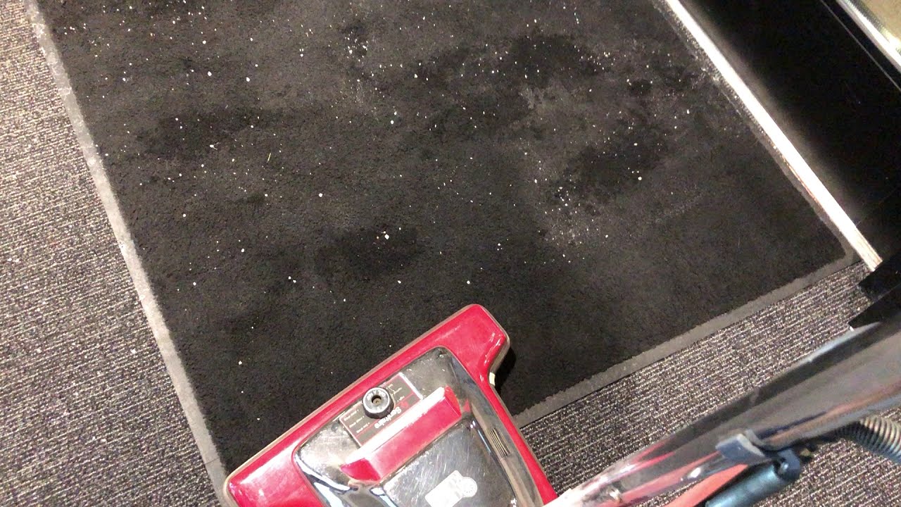 Sanitaire SC899 vs nasty rugs