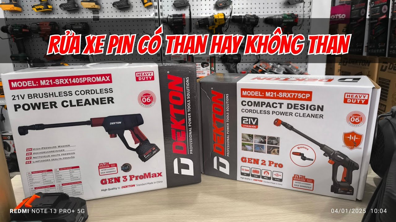 Máy rửa xe dùng Pin dekton . Nên dùng mẫu có than hay không than ?