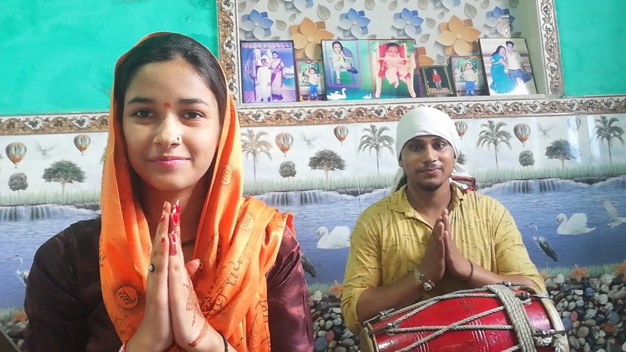 Shree krishna aarti - Shree banke Bihari teri aarti gaun