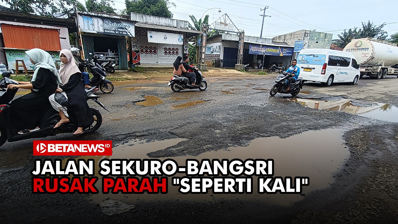 Jalan Sekuro-Bangsri di Jepara Rusak Parah