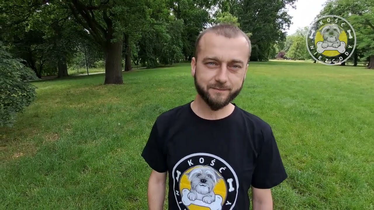 Kość Niezgody - Zoopsycholog, behawiorysta praktyk, zawodowy treser ps&oacute;w