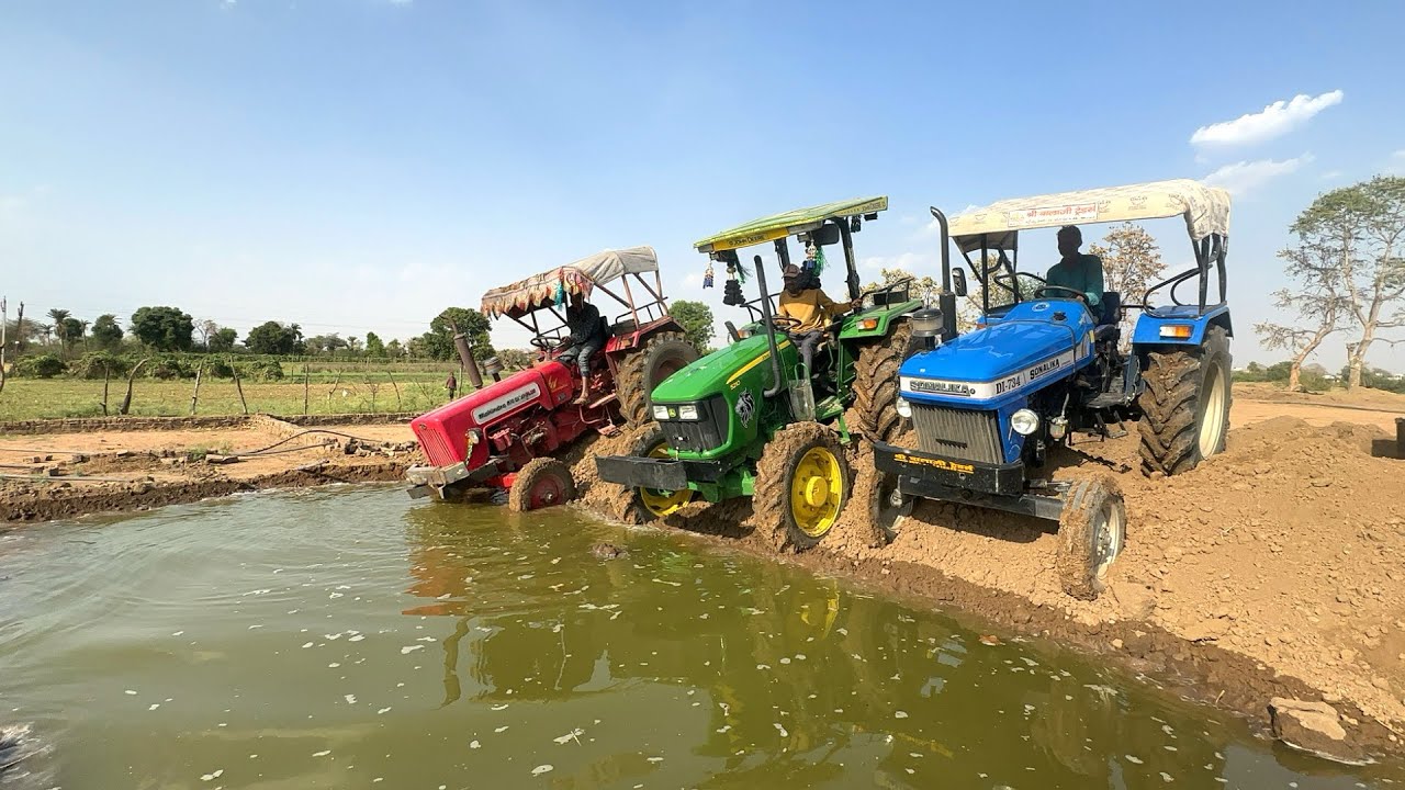 4 Tractors Power Test Deep in Mud Swaraj 735 Mahindra 575 Sonalika 734 John Deere 4wd