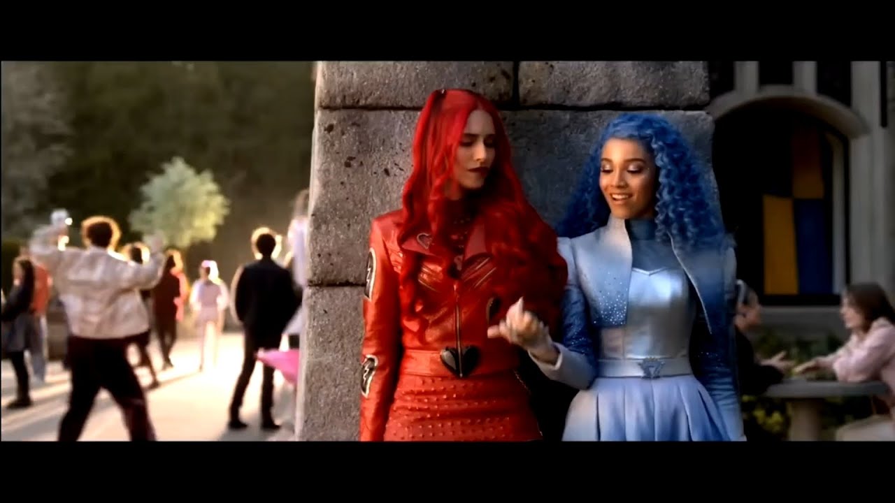Descendants Wicked Wonderland Official New Trailer 🍎🧙‍♀️