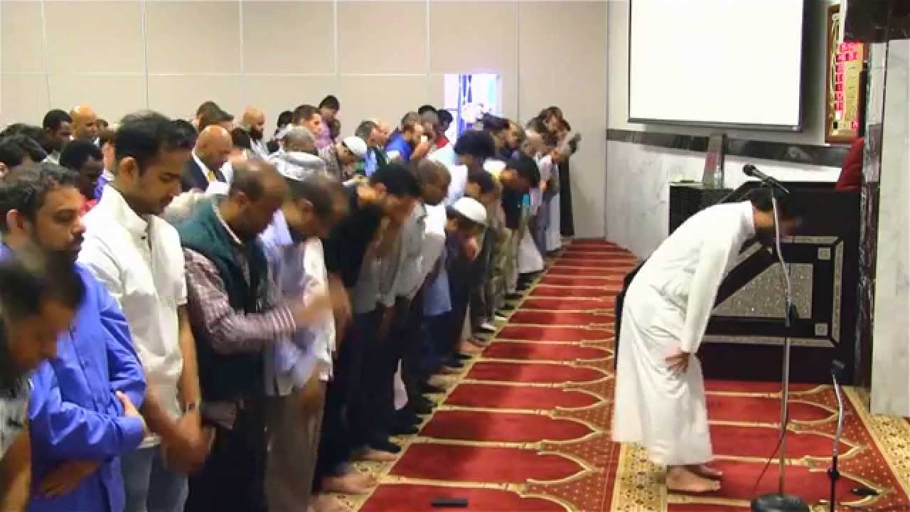 Shalat Maghrib with Interfaith Observers