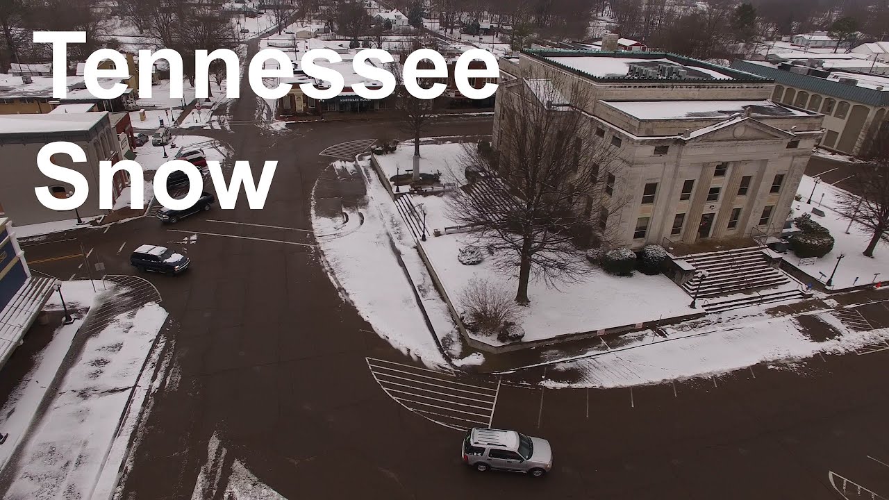 DJI Phantom 3 flight over snowy Huntingdon, Tennessee