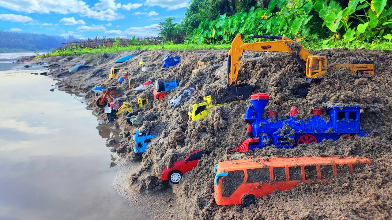 Menemukan mainan mobil balap, truk molen, kereta api, bus telolet, excavator, tank baja, Eps 181