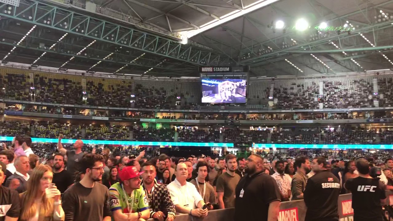 Walk Out UFC243 Melbourne Israel Adesanya