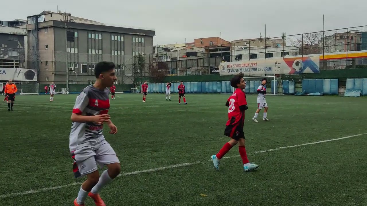 İstanbul bafra-Sefaköy kartal ikinci yarı 12 dakikalık tarafı(devamı yok)