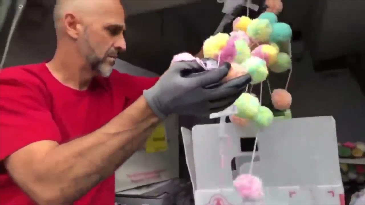 Employees tried to hide the good stuff! Dumpster Diving Marathon #54