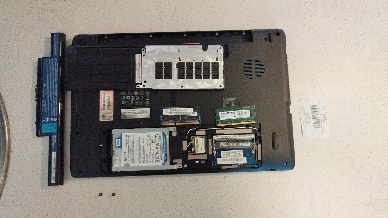 . Установка оперативной памяти AMD SO-DIMM DDR3 4Gb на ноутбук Acer 5750G за 348р_20220810_194432