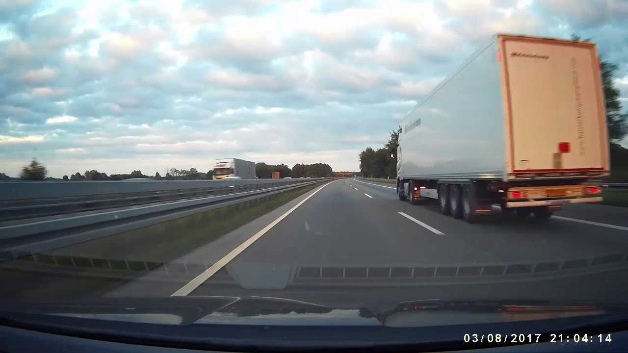 A3, Bundesautobahn 3. Grenzübergang Elten Autobahn - Autobahnkreuz Oberhausen. Deutschland