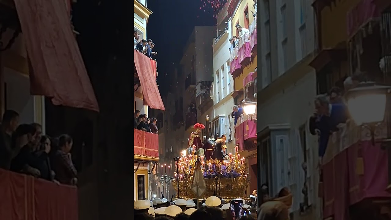 Petalá al misterio de las Tres Caídas de Triana en Pureza