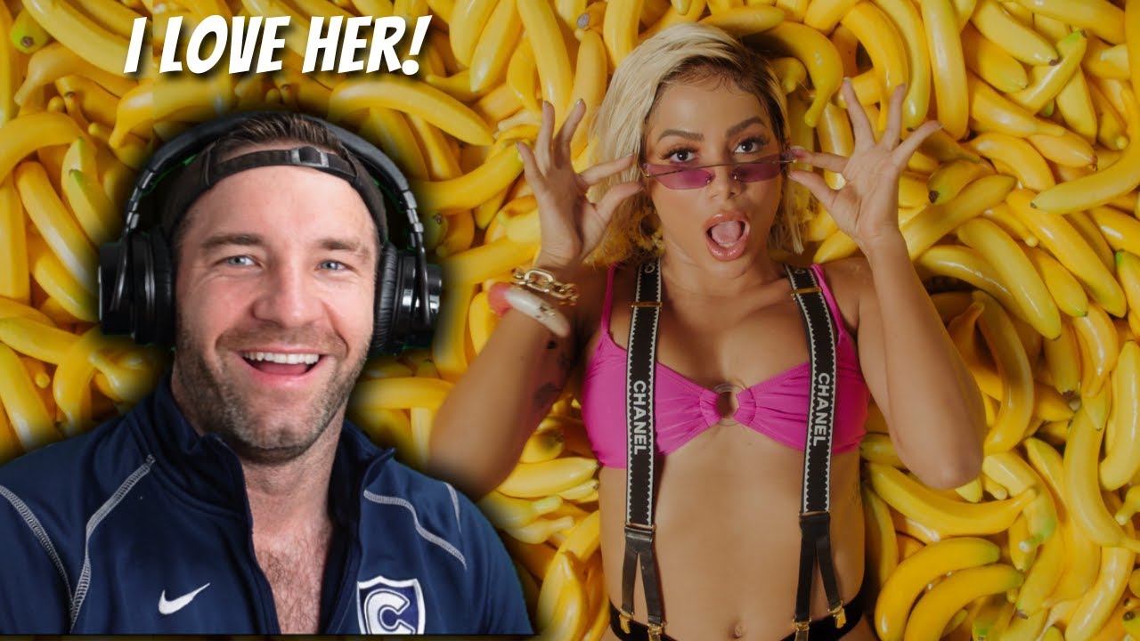 First Time Hearing Anitta feat. Becky G - Banana [REACTION!!]