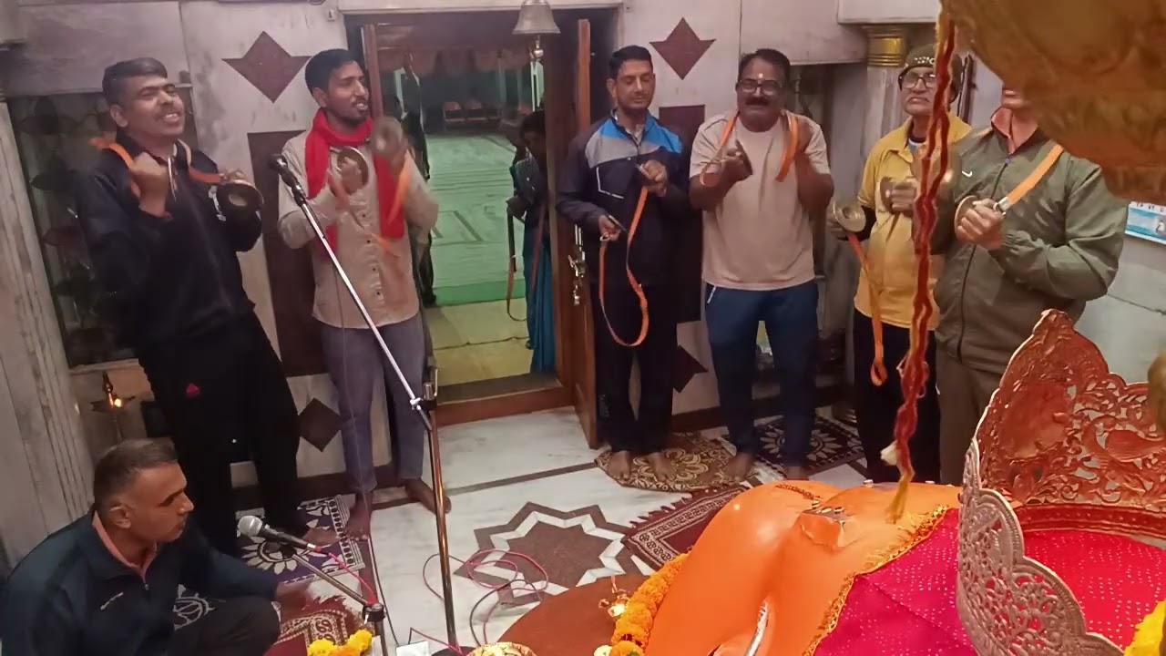 Shree rokedshuar  hanuman ji ki arti