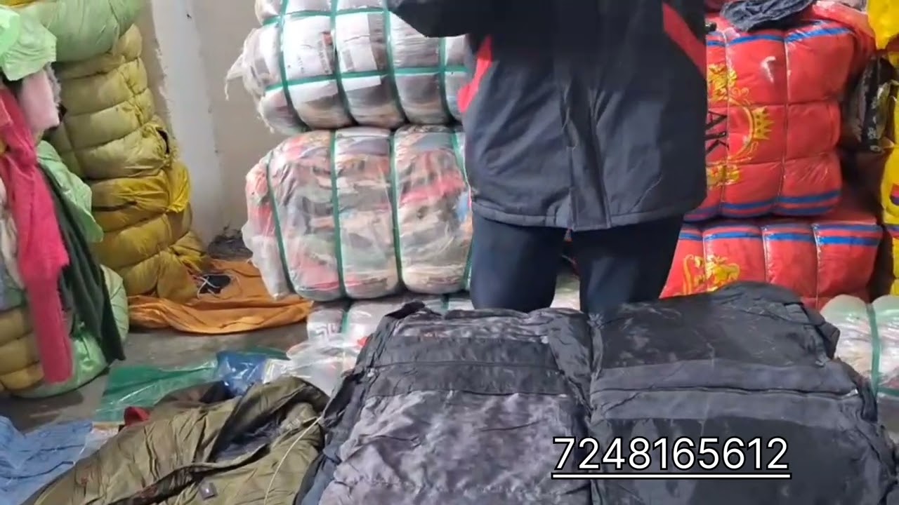 Man's jecket pimyam Quality A Gread surplus clothes 7248165612#₹150kg only kg 🫵me man's jecket...pa