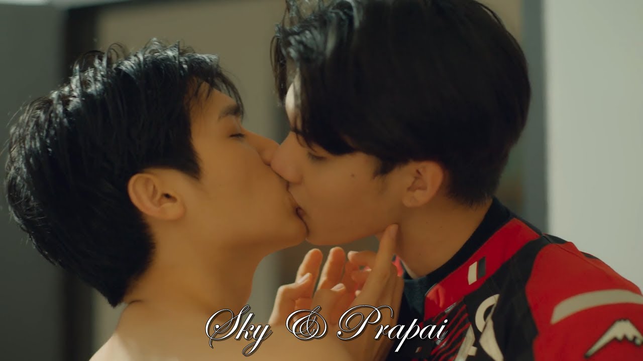 Sky & Prapai (Love in the Air)