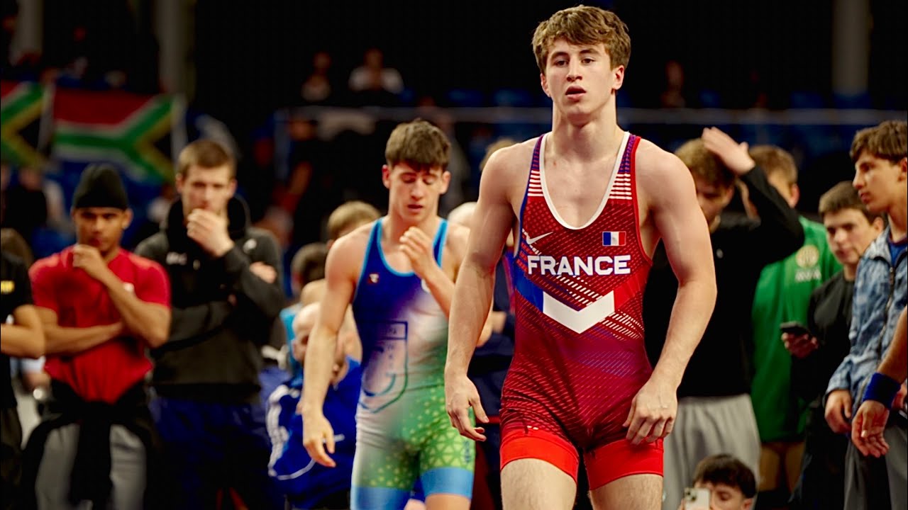 U20 Rassoul Galbouraev (FRA) vs Ilia Kaliuzhny (POL) 57kg. Freestyle men youth wrestling tournament.