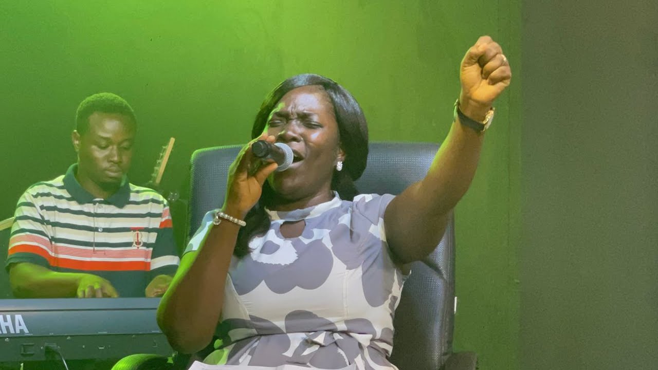 Pentecostal Tunes & Worship songs 🔥🔥 with  Mrs Grace Gakpetor | Psalms, Hymns & Spiritual Song