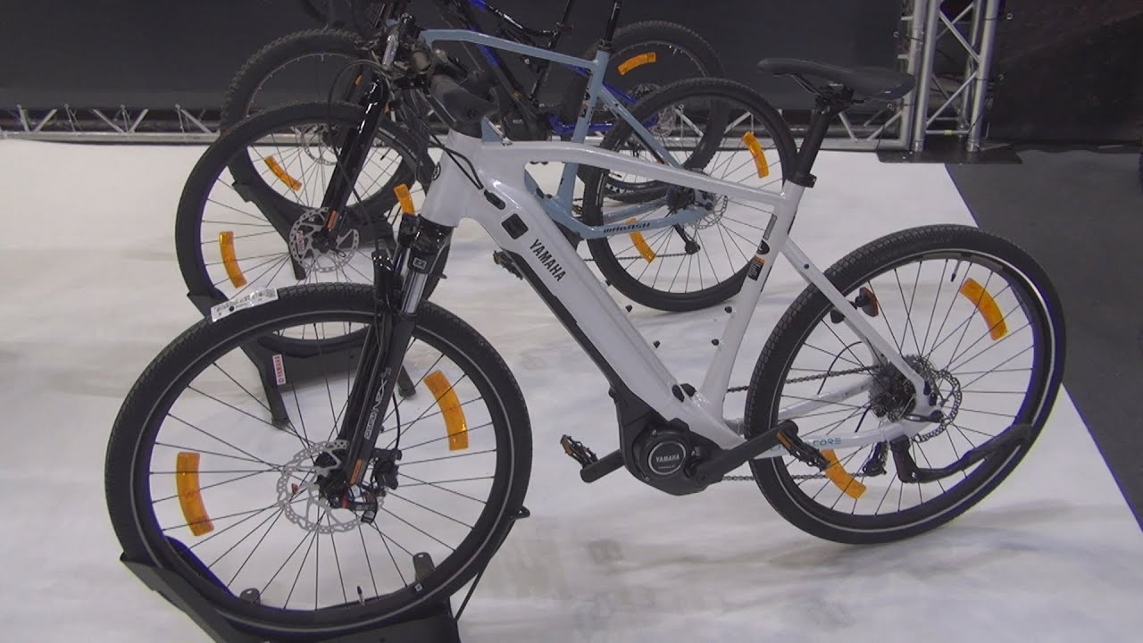 Yamaha CrossCore RC e-Bike Bicycle (2023) Exterior and Interior