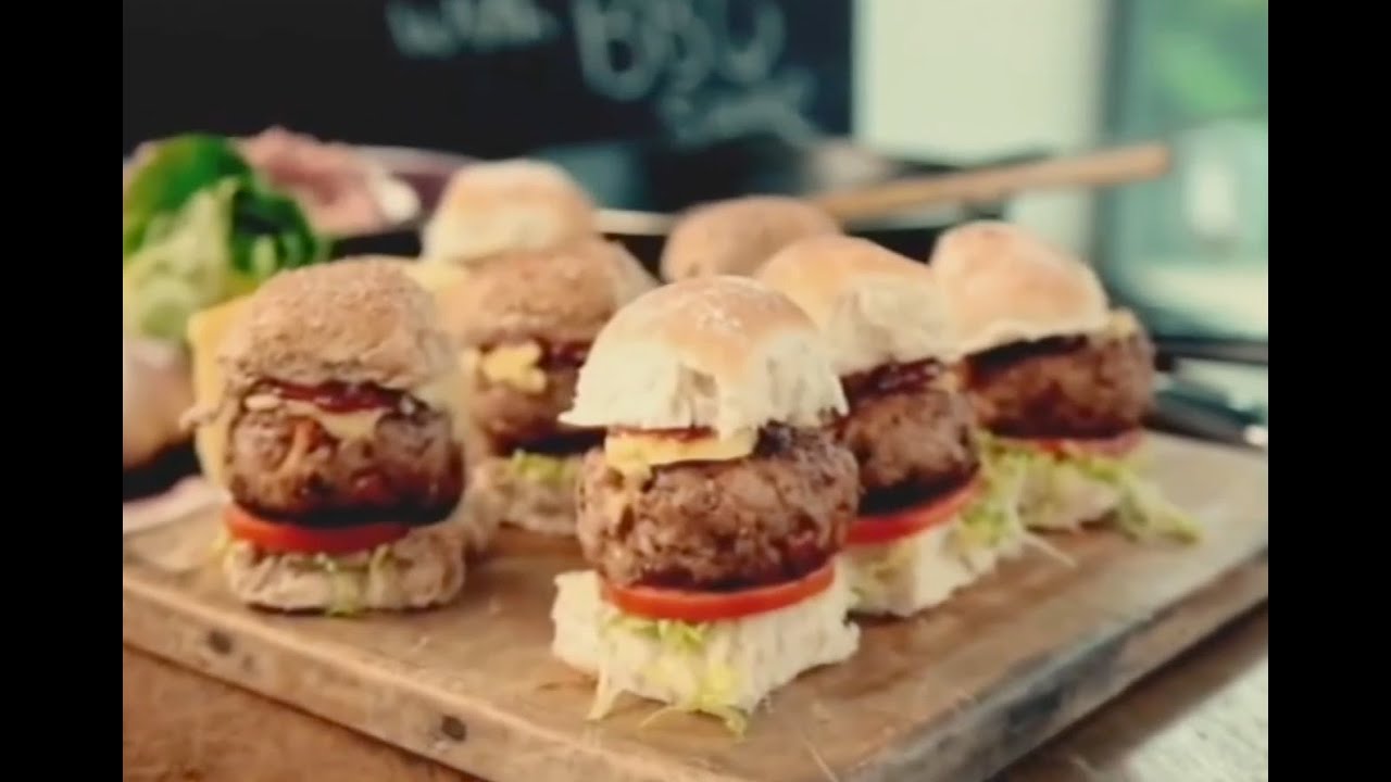 〈拉姆齊上菜〉完美煙燻豬肉漢堡 │ Smoky Pork Sliders with BBQ Sauce │ Gordon Ramsay