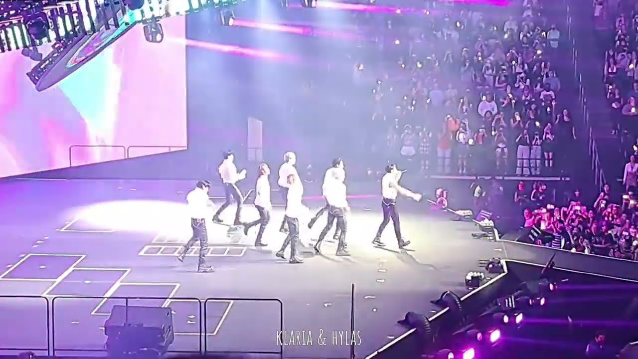[Stray Kids in Newark 220628 PT2] Easy | All In | District 9