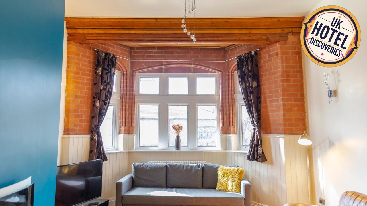 Apartment No 1 - The Old Red King Pub, Whitefield, Manchester | United Kingdom 🌟