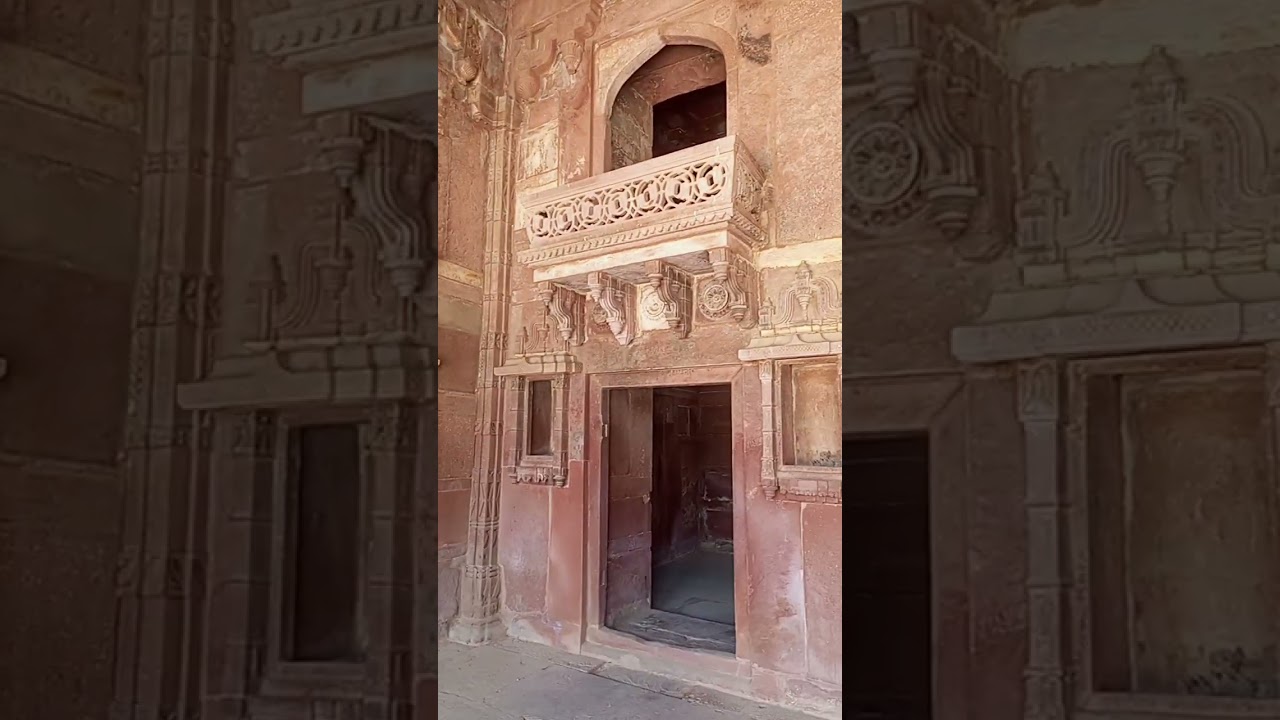 Jodha Bai ka mahal  (Fatehpur Sikr).           (please subscribe to my channel) lik like and commes
