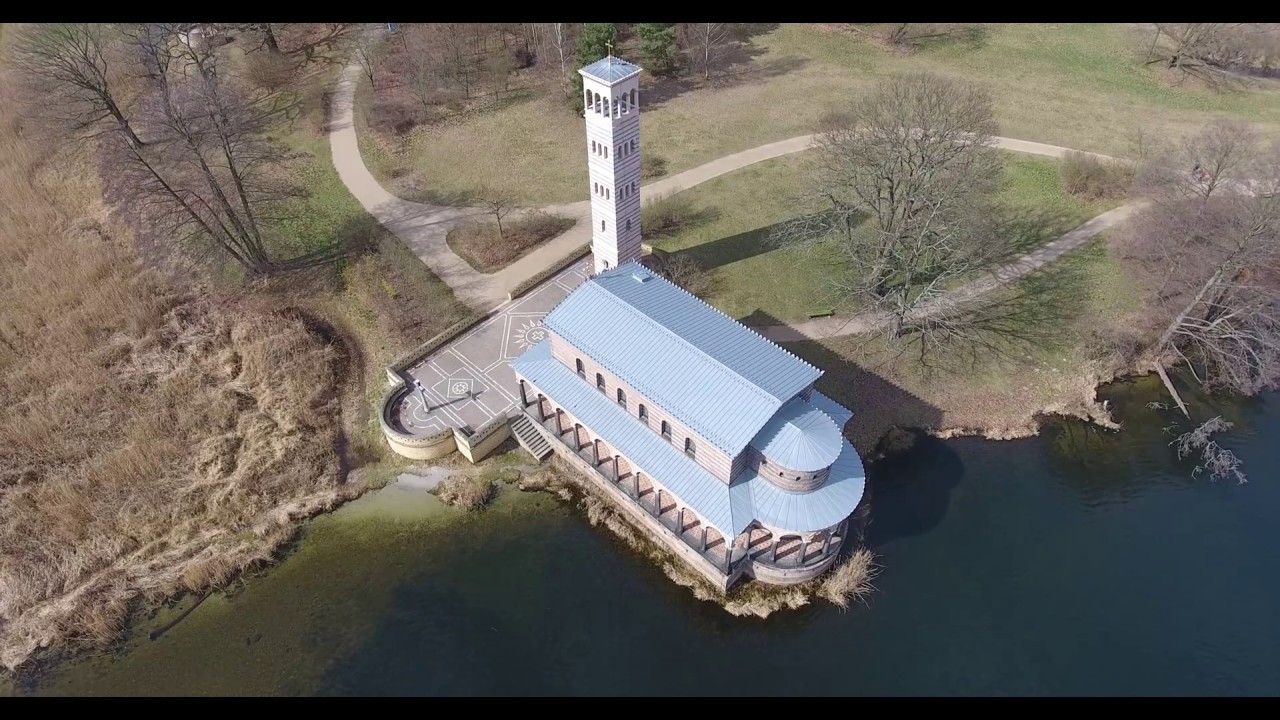 Heilandskirche Sacrow von oben - UHD 4K - 02