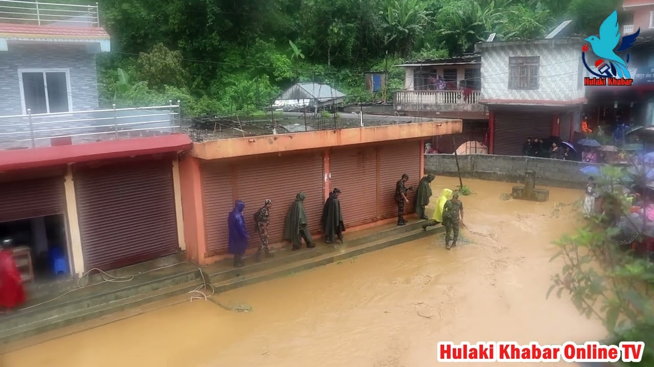 घर डुबानमा परि फसेका भिमादका एक परिवारको सकुशल उदार