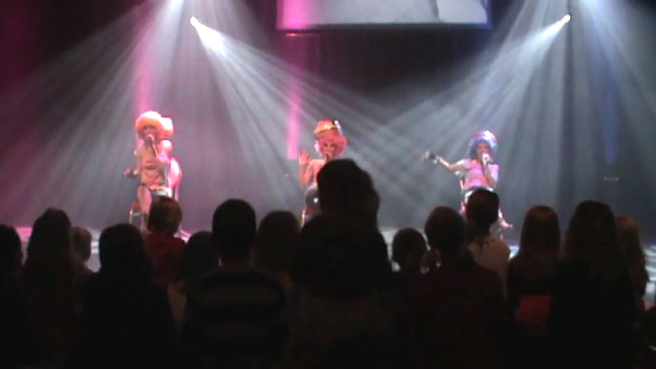 Djumbo Magic Party Theatershow in het Cultureel Centrum van Deurne op 6 maart 2010