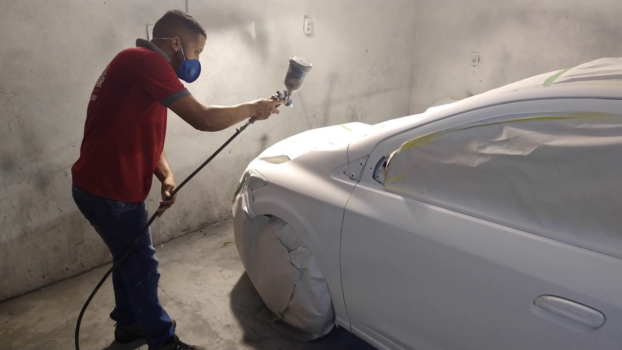 Pintura do Prisma branco PU Sumit. Junto com o resultado final..