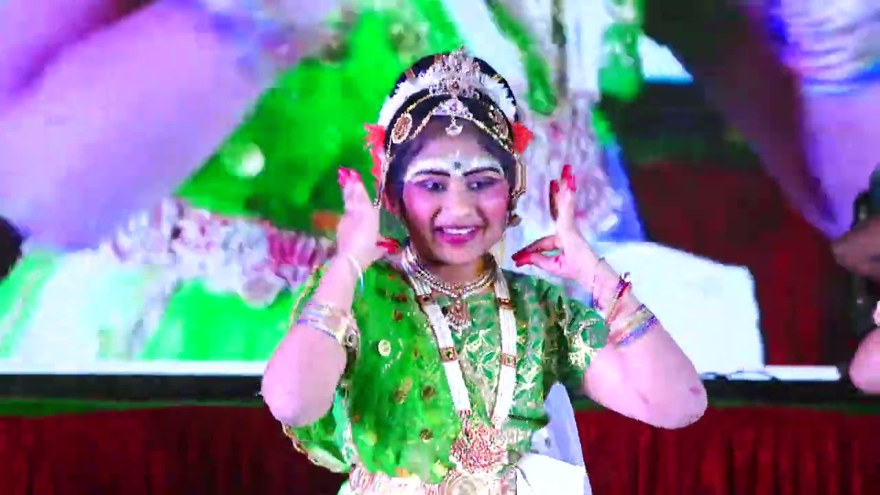 Remembering Legendary Actress Savitri | V Class Performance 🎬