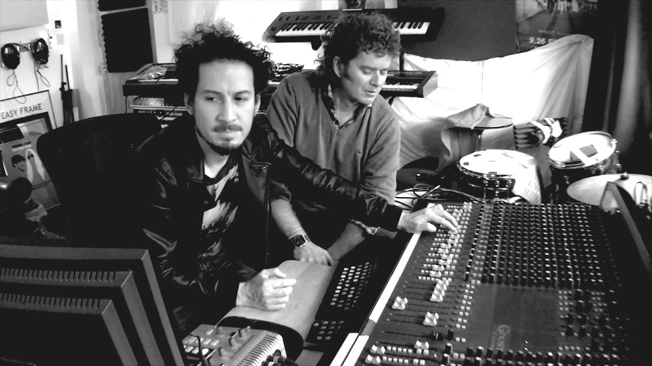 Behind The Record - You Make My Life A Better Place