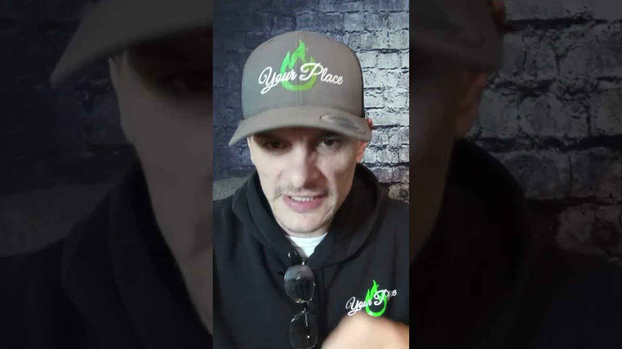 Innobar peeps! Your Place LLC Review (Pineapple Coconut)