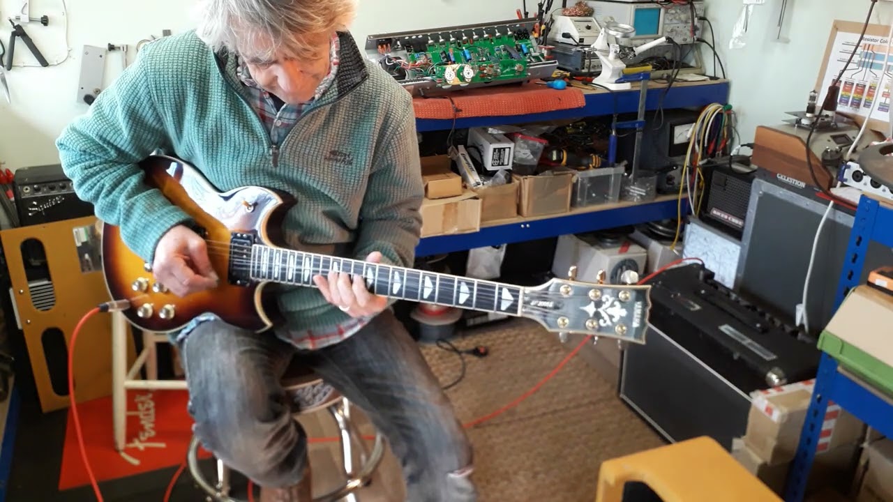 Yamaha SG 2000