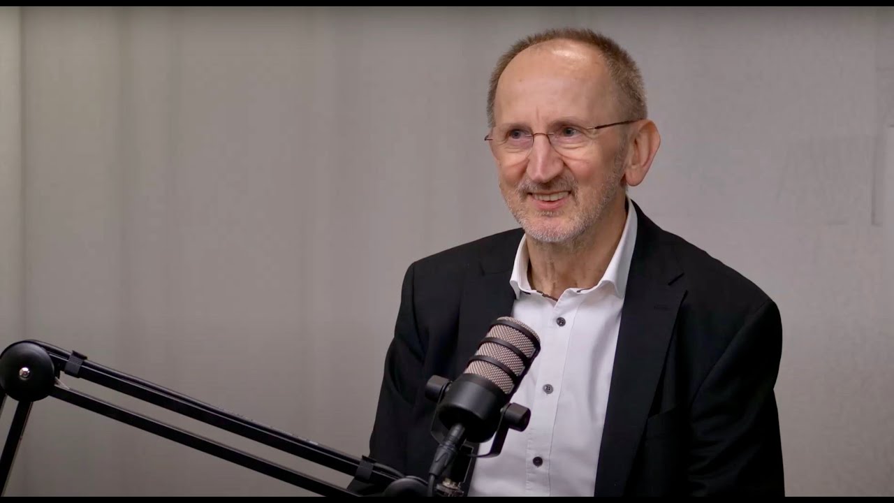 Dr. Christian Gostečnik: 