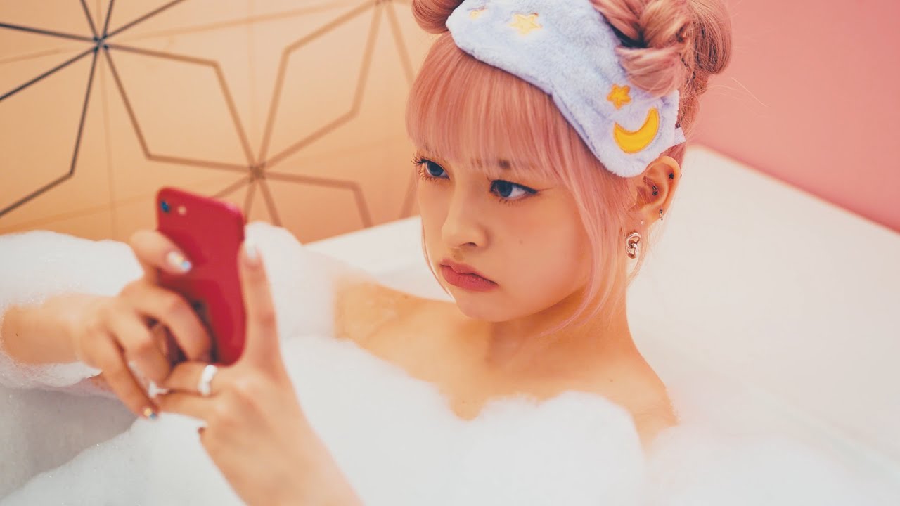 [LUNARSOLAR] 루나솔라 'DADADA' MV